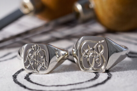 【Bespoke Order】Hand Engraved Pair Rectangle Signet Ring(Sv925) 「TS」 【Bespoke Order】Hand Engraved Pair Rectangle Signet Ring(Sv925) 「TS」