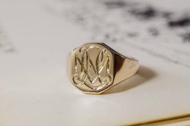 【Semi-custom made】Hand Engraved Octagon Signet Ring(9ct Yellow Gold) 「NML」_完成1