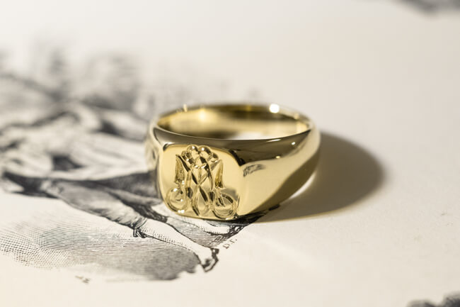 【Bespoke Order】Hand Engraved Pair Square Signet Ring(Brass) 「MA」_完成3