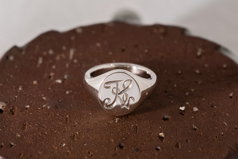 【Semi-custom made】The My Way×KUBUS Hand Engraved Oval Signet Ring(Sv925)Blog6