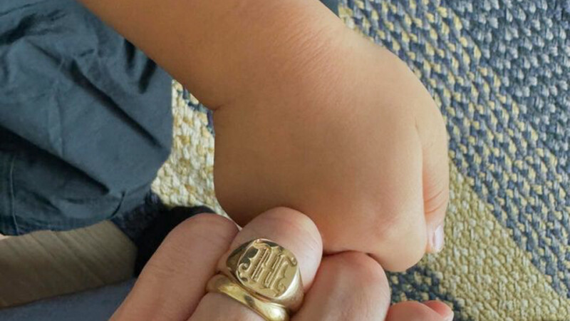 Hand Engraved Mellow Square Signet Ring「M」(K18YG)_13