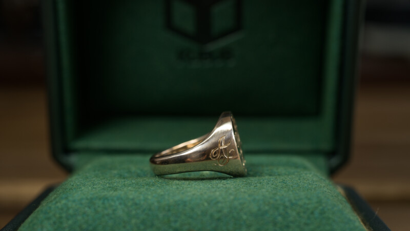 Hand Engraved Oval Signet Rings(K10YG)「CK」＋「AT（側面彫刻）」_11