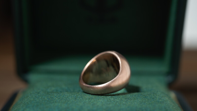 Hand Engraved Circle Signet Ring(K10PG)「Ray（お持ち込みデザイン）＋茨冠＋彼岸花」＋「バラ（側面彫刻）」_11