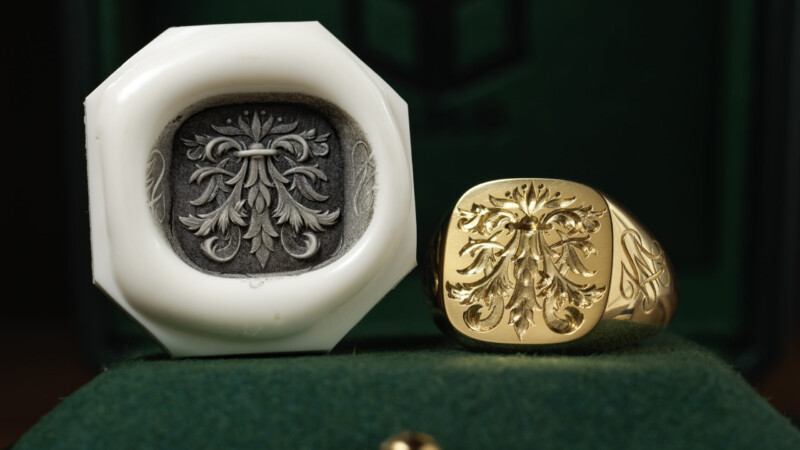 Hand Engraved Mellow Square Signet Ring(K18YG)「木村」＋「KHJ・KM（側面彫刻）」＋「M（裏面彫刻）」_2