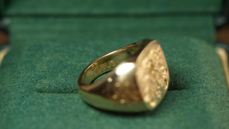 Hand Engraved Mellow Square Signet Ring(K18YG)「木村」＋「KHJ・KM（側面彫刻）」＋「M（裏面彫刻）」_15