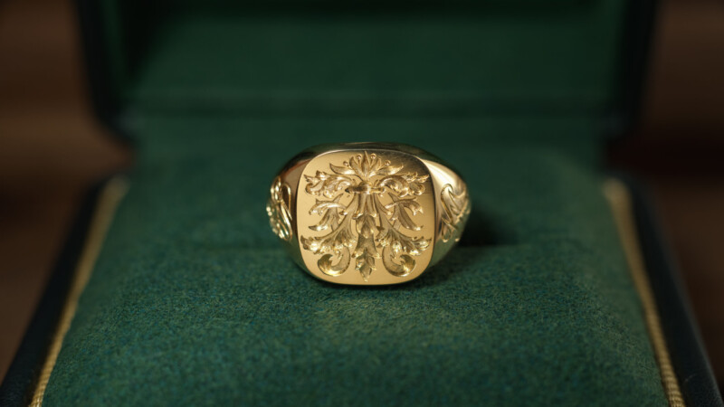 Hand Engraved Mellow Square Signet Ring(K18YG)「木村」＋「KHJ・KM（側面彫刻）」＋「M（裏面彫刻）」_6
