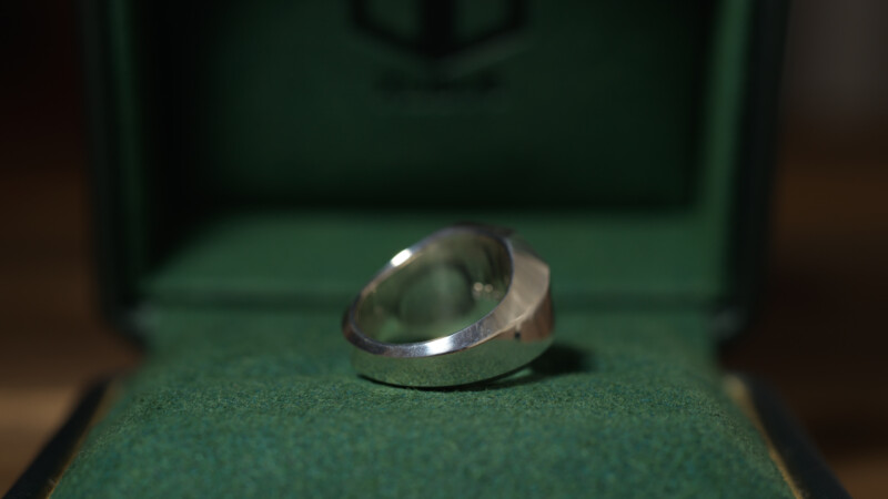 Hand Engraved Octagon Signet Ring(Silver925)「H＋蛇（ウロボロス）」_9