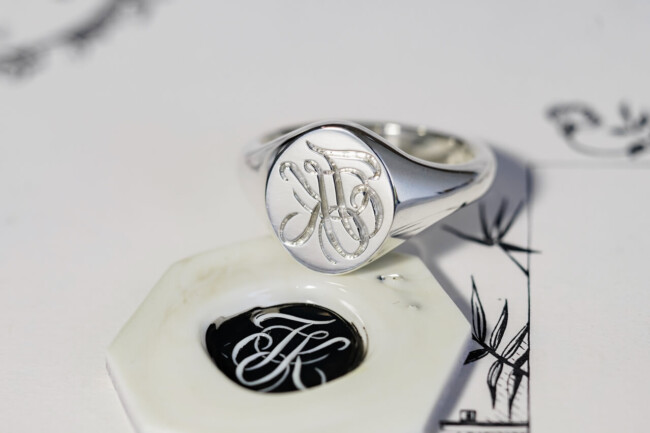 「Oval」13mm×11mm 「Oval」13mm×11mm