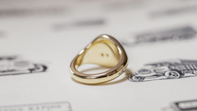 【Semi-custom made】Hand Engraved Oval Signet Ring(9ct Yellow Gold) 「RM」_9 【Semi-custom made】Hand Engraved Oval Signet Ring(9ct Yellow Gold) 「RM」_9