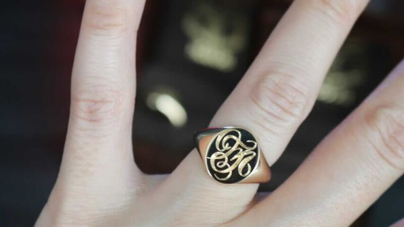 【Wedding Anniversary Signet Rings】Hand Engraved Oval Signet Ring「MT」(K14YG)_9 【Wedding Anniversary Signet Rings】Hand Engraved Oval Signet Ring「MT」(K14YG)_9