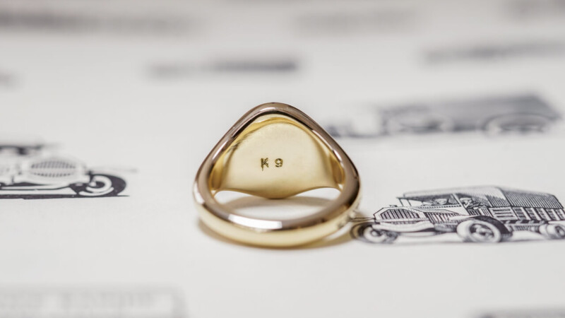 【Semi-custom made】Hand Engraved Oval Signet Ring(9ct Yellow Gold) 「RM」_8 【Semi-custom made】Hand Engraved Oval Signet Ring(9ct Yellow Gold) 「RM」_8