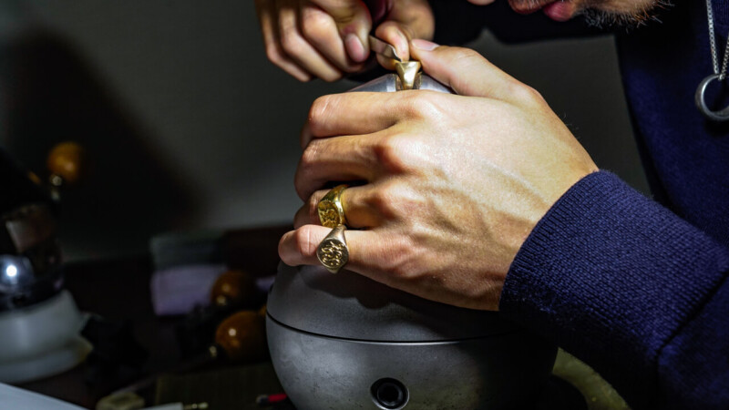 Hand Engraved Mellow Square Signet Ring「Full Coat of Arms」(K18YG)_13 Hand Engraved Mellow Square Signet Ring「Full Coat of Arms」(K18YG)_13