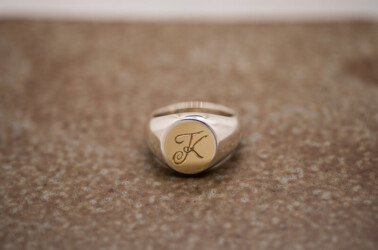 【Semi-custom made】Brass×Silver Combination Signet ring(S)(engraved) 【Semi-custom made】Brass×Silver Combination Signet ring(S)(engraved)