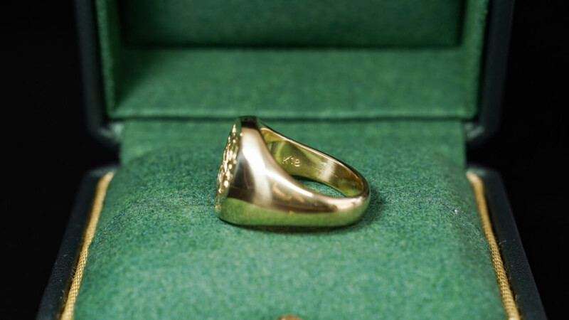 Hand Engraved Oval Signet Ring(K18YG) 「TMW＋メジャー＋針と糸」＋「AM」_10