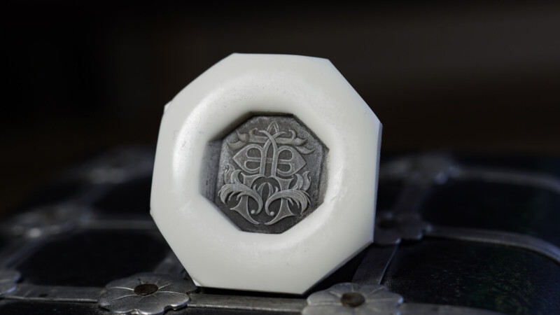 Hand Engraved Octagon Signet Ring(K18WG)「曹」(裏面彫刻:「Z、R」)_16 Hand Engraved Octagon Signet Ring(K18WG)「曹」(裏面彫刻:「Z、R」)_16