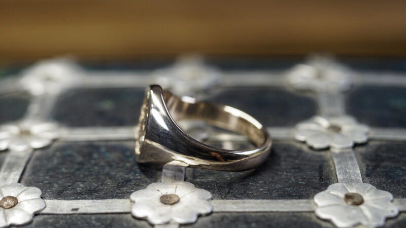 Hand Engraved Oval Signet Ring(K9YG)「TE」_4 Hand Engraved Oval Signet Ring(K9YG)「TE」_4