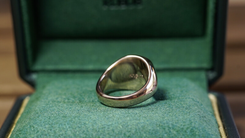 Hand Engraved Cushion Signet Ring(K18PG) 「YN」_10