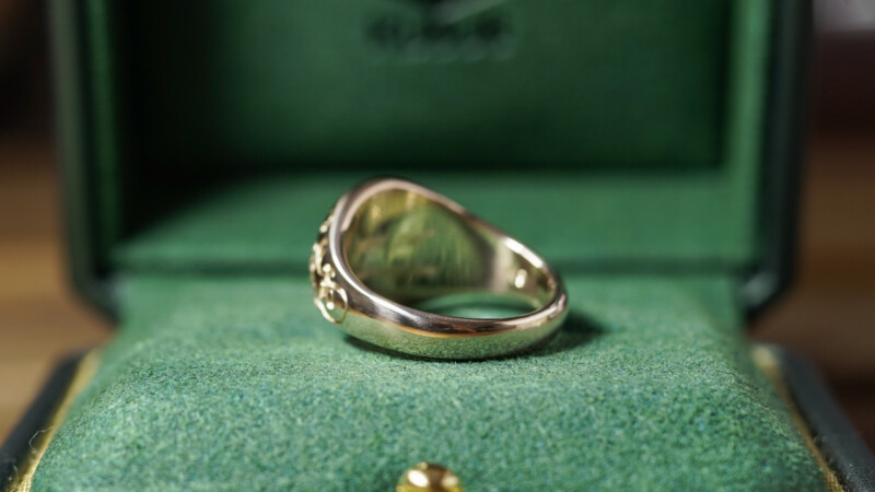 Hand Engraved Oval Signet Ring(K9YG)「AHJ＋太陽（歯車）」＋「Y（側面彫刻）」_5