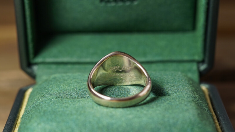 Hand Engraved Oval Signet Ring(K9YG)「AHJ＋太陽（歯車）」＋「Y（側面彫刻）」_8