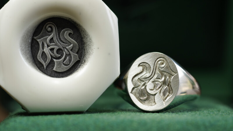 Hand Engraved Oval Signet Ring(Silver925)「Adamis」