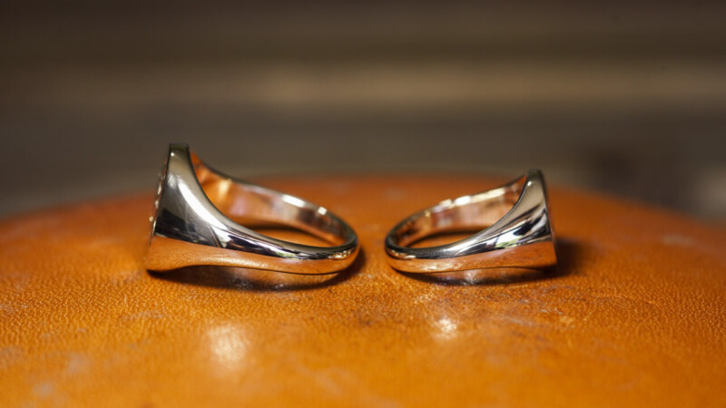 【Wedding Rings】Hand Engraved Oval Signet Rings(K10YG)「SA」_6