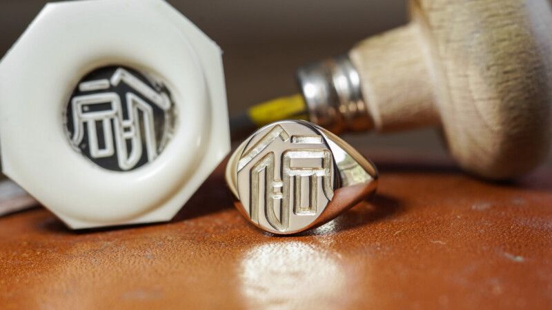 Hand Engraved Oval Signet Ring(K10YG) 「裕」_2 Hand Engraved Oval Signet Ring(K10YG) 「裕」_2