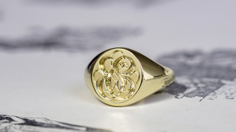 【Wedding Signet Rings】Hand Engraved Oval Signet Rings「TS」(Brass)_3 【Wedding Signet Rings】Hand Engraved Oval Signet Rings「TS」(Brass)_3
