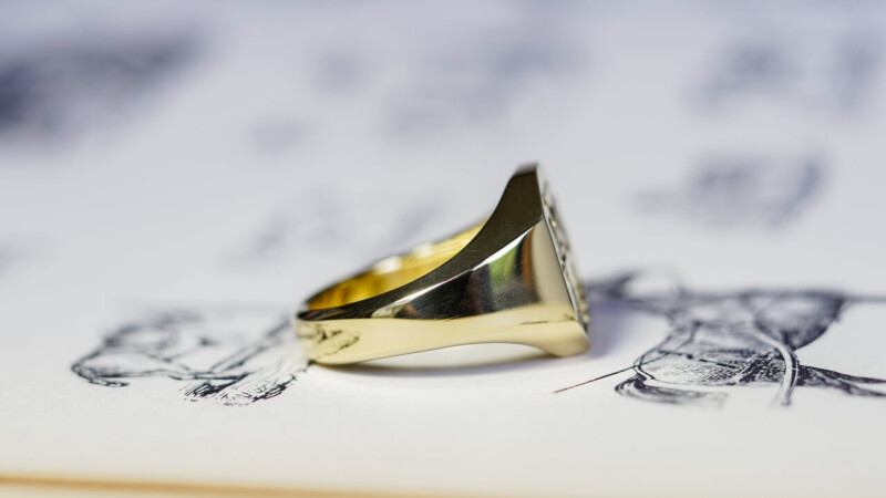 【Semi-custom made】Hand Engraved Octagon Signet Ring(18ct Yellow Gold(K18YG)) 「KH」_8 【Semi-custom made】Hand Engraved Octagon Signet Ring(18ct Yellow Gold(K18YG)) 「KH」_8