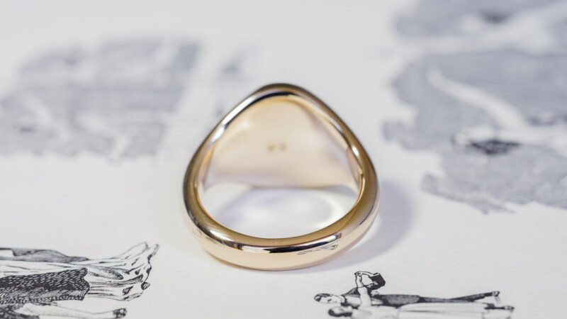 【Bespoke Order】Hand Engraved Oval Signet Ring(9ct Yellow Gold)「YAI」_9 【Bespoke Order】Hand Engraved Oval Signet Ring(9ct Yellow Gold)「YAI」_9