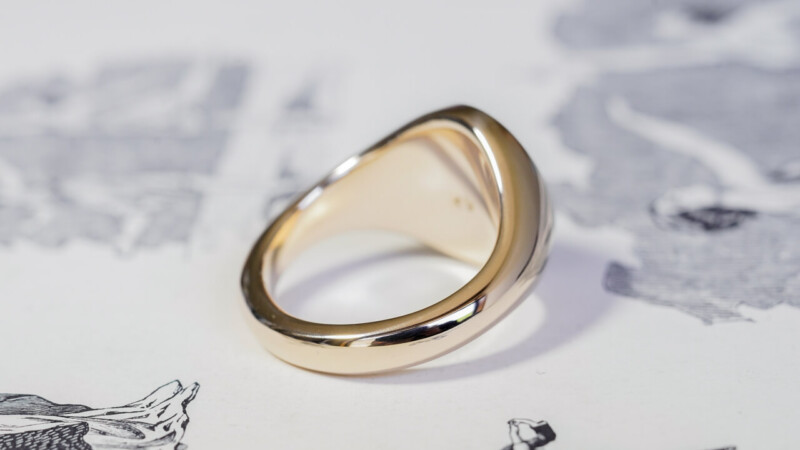 【Bespoke Order】Hand Engraved Oval Signet Ring(9ct Yellow Gold)「YAI」_11 【Bespoke Order】Hand Engraved Oval Signet Ring(9ct Yellow Gold)「YAI」_11