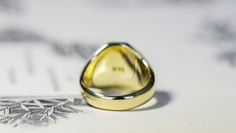 【Semi-custom made】Hand Engraved Octagon Signet Ring(18ct Yellow Gold(K18YG)) 「SJ,模様」_8
