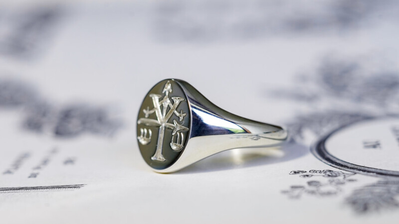 【Semi-custom made】Hand Engraved Oval Signet Ring(Sv925) 「Y、天秤、剣」_6