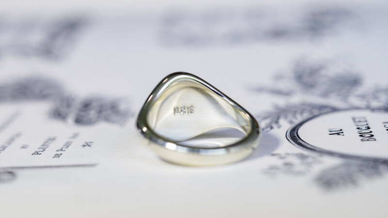 【Semi-custom made】Hand Engraved Oval Signet Ring(Sv925) 「Y、天秤、剣」_9