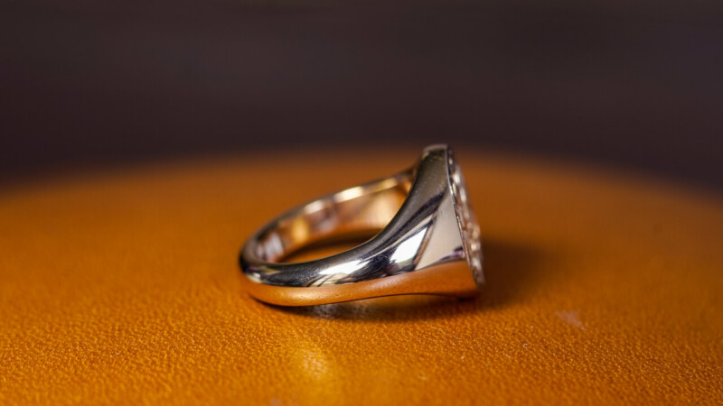 【Semi-custom made】Hand Engraved Oval Signet Ring(9ct Yellow Gold(K9YG)) 「MN」_12 【Semi-custom made】Hand Engraved Oval Signet Ring(9ct Yellow Gold(K9YG)) 「MN」_12