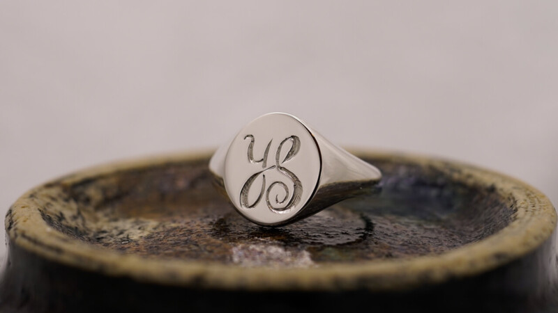 【Semi-custom made】Hand Engraved Oval Signet Ring(Sv925)3 【Semi-custom made】Hand Engraved Oval Signet Ring(Sv925)3