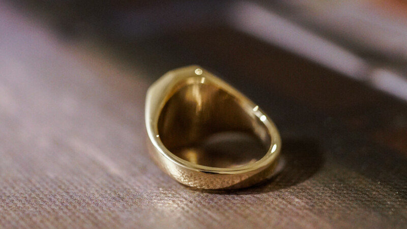 【Semi-custom made】Hand Engraved Octagon Signet Ring(9ct Gold) 「SO」_4 【Semi-custom made】Hand Engraved Octagon Signet Ring(9ct Gold) 「SO」_4