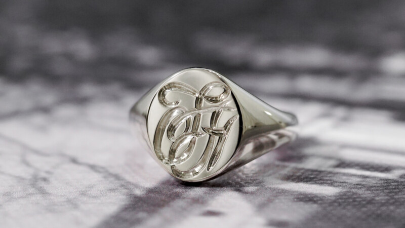 【Semi-custom made】Hand Engraved Oval Signet Ring(Sv925) 「TF」 【Semi-custom made】Hand Engraved Oval Signet Ring(Sv925) 「TF」