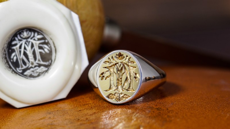 Hand engraved Brass×Silver Combination Signet Ring「KF」+「Elm tree with grapevines entwined, grapevine leaf, lotus flower」 Hand engraved Brass×Silver Combination Signet Ring「KF」+「Elm tree with grapevines entwined, grapevine leaf, lotus flower」