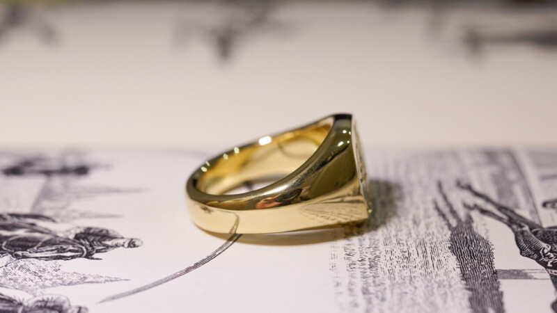 【Bespoke Order】Hand Engraved Mellow Square Signet Ring(18ct Yellow Gold) 「SO」_9 【Bespoke Order】Hand Engraved Mellow Square Signet Ring(18ct Yellow Gold) 「SO」_9