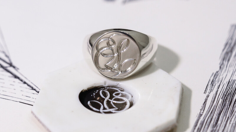【Bespoke Order】Hand Engraved Circle Signet Ring(Sv925)「S」_3