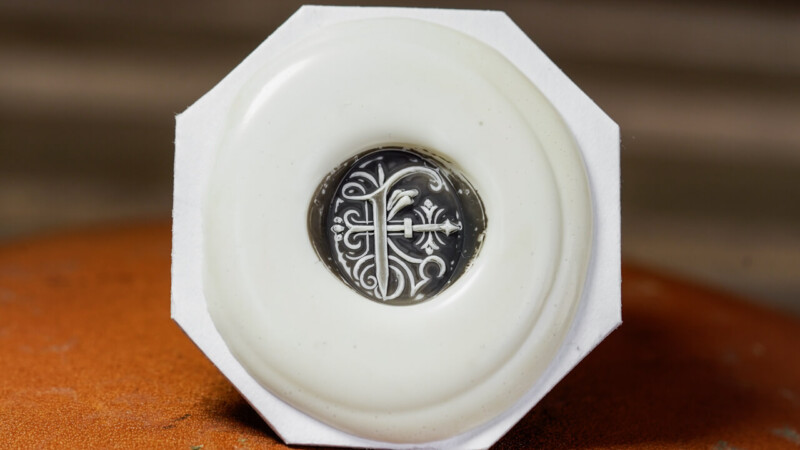 Hand Engraved Oval Signet Ring(K18YG) 「E+模様」_13