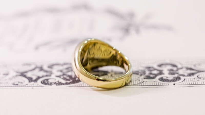 【Bespoke Order】Hand Engraved Circle Signet Ring(18ct Yellow Gold)「MD」_10 【Bespoke Order】Hand Engraved Circle Signet Ring(18ct Yellow Gold)「MD」_10