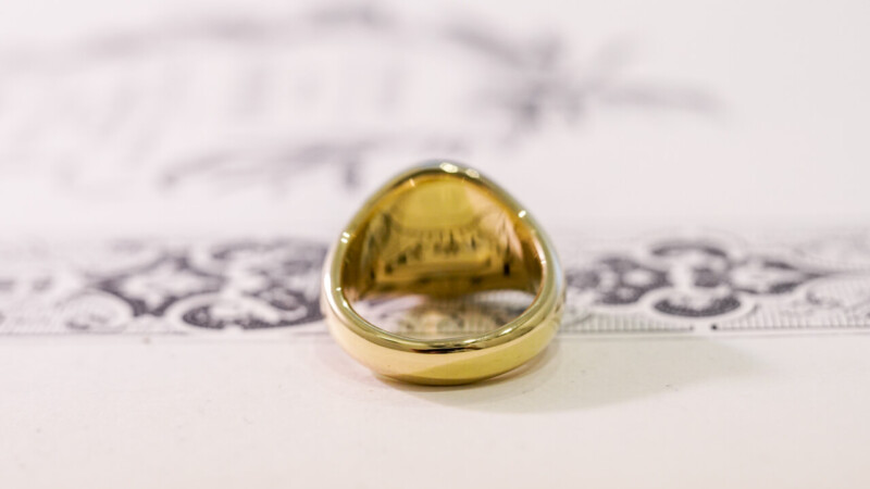 【Bespoke Order】Hand Engraved Circle Signet Ring(18ct Yellow Gold)「MD」_11 【Bespoke Order】Hand Engraved Circle Signet Ring(18ct Yellow Gold)「MD」_11