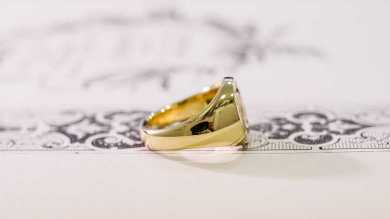 【Bespoke Order】Hand Engraved Circle Signet Ring(18ct Yellow Gold)「MD」_14 【Bespoke Order】Hand Engraved Circle Signet Ring(18ct Yellow Gold)「MD」_14