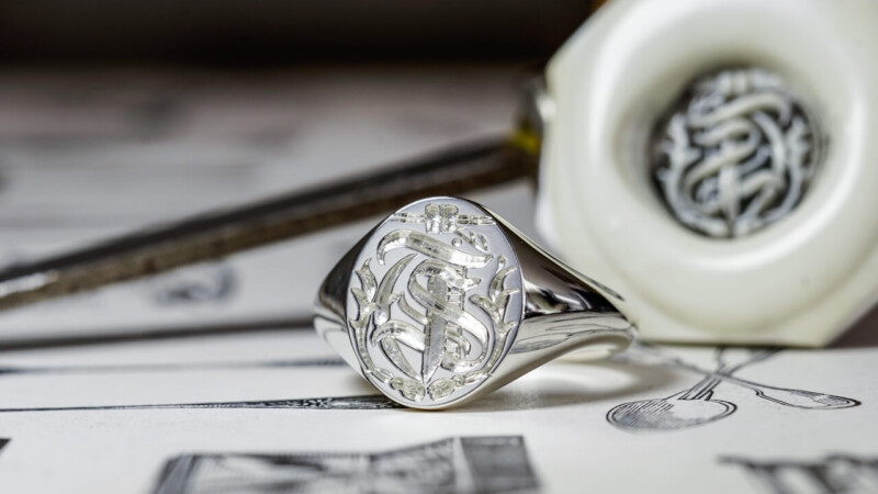 【Pair Signet Rings】 Hand Engraved Oval Signet Rings (Sv925) 「TS」 +「Acanthus pattern,Chopsticks」_3 【Pair Signet Rings】 Hand Engraved Oval Signet Rings (Sv925) 「TS」 +「Acanthus pattern,Chopsticks」_3