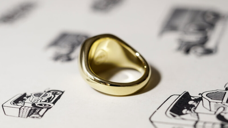 【Bespoke Order】Machine carved Mellow Square(13mm×13mm) Signet Ring(18ct Yellow Gold)_5