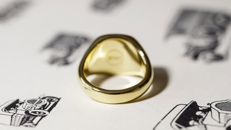 【Bespoke Order】Machine carved Mellow Square(13mm×13mm) Signet Ring(18ct Yellow Gold)_6