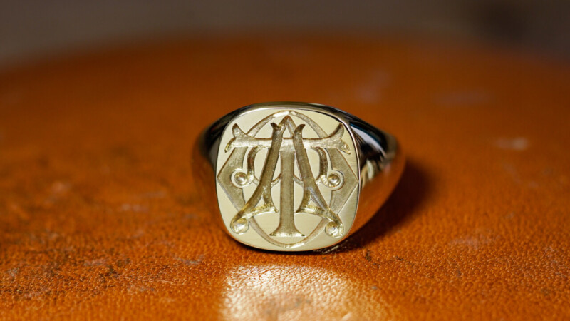 Hand Engraved Mellow Square Signet Ring(Brass)「OAT」_3 Hand Engraved Mellow Square Signet Ring(Brass)「OAT」_3