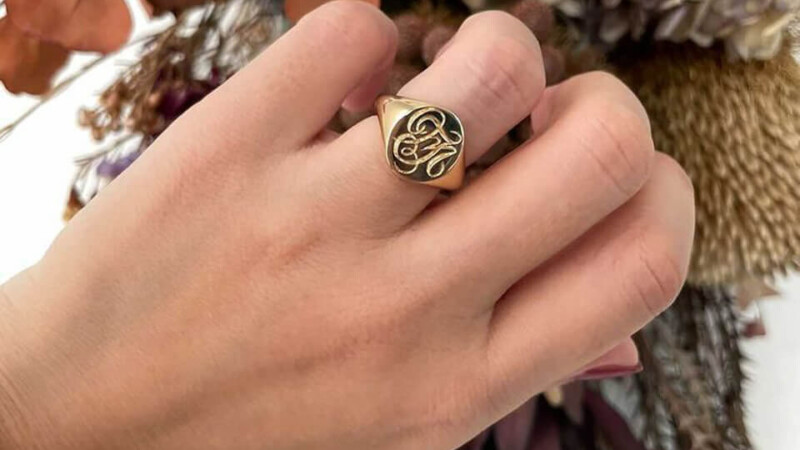 【Wedding Anniversary Signet Rings】Hand Engraved Oval Signet Ring「MT」(K14YG)_11 【Wedding Anniversary Signet Rings】Hand Engraved Oval Signet Ring「MT」(K14YG)_11