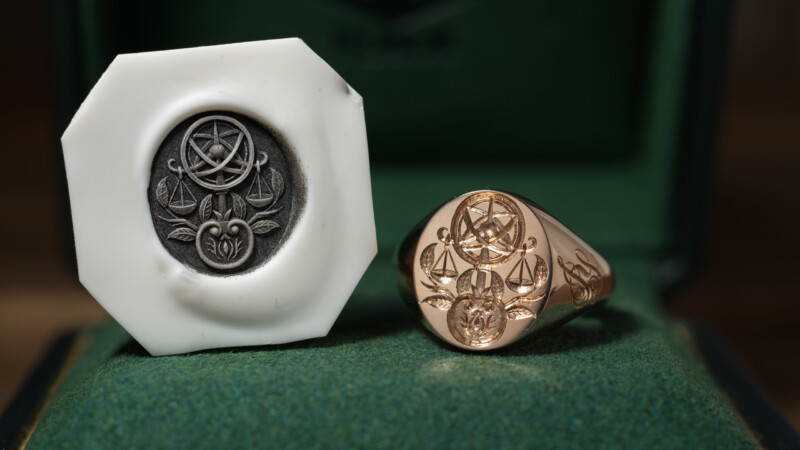 Hand Engraved Oval Signet Ring(K18PG) 「天球儀+天秤+リンゴ」+「JY(側面彫刻)」_3 Hand Engraved Oval Signet Ring(K18PG) 「天球儀+天秤+リンゴ」+「JY(側面彫刻)」_3